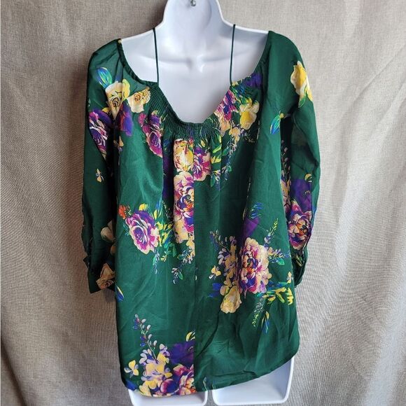 MAEVE Silk Cold Shoulder Top - Picture 8 of 10